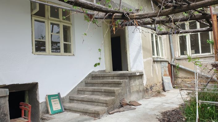 Image No.3-3 Bed House for sale