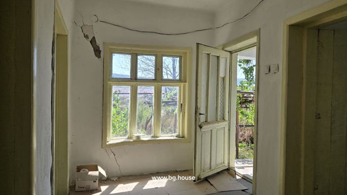 Image No.26-3 Bed House for sale