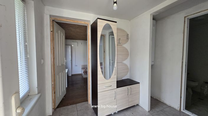 Image No.11-2 Bed House for sale