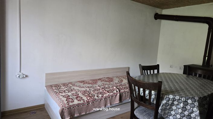 Image No.16-2 Bed House for sale
