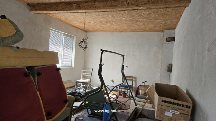 Image No.20-2 Bed House for sale