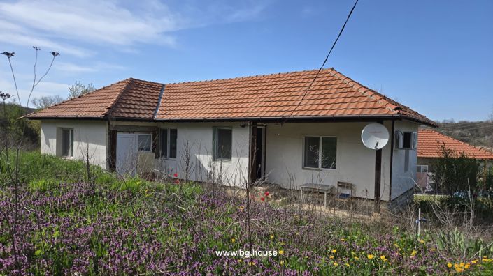 Image No.25-2 Bed House for sale