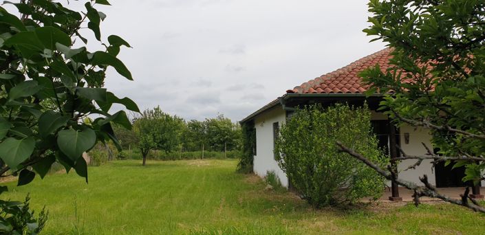 Image No.5-2 Bed House for sale