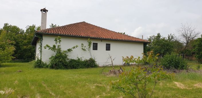 Image No.8-2 Bed House for sale