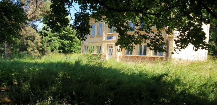 Image No.6-House for sale