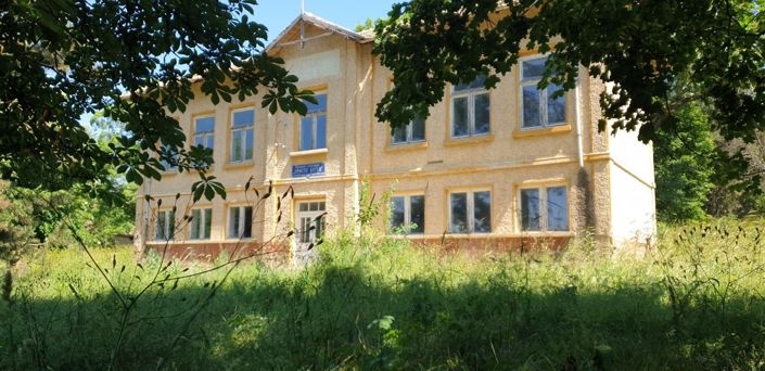 Image No.9-House for sale