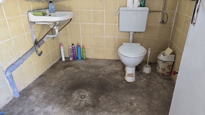 Image No.31-2 Bed House for sale