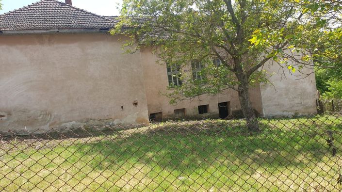 Image No.15-7 Bed House for sale