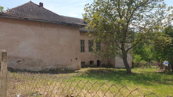Image No.16-7 Bed House for sale
