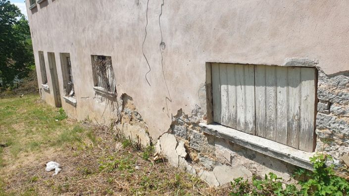Image No.17-7 Bed House for sale