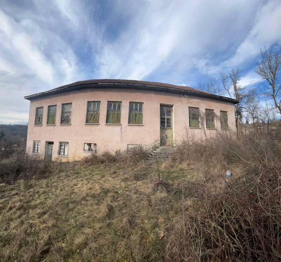 Image No.26-7 Bed House for sale