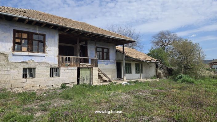Image No.10-House for sale