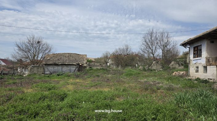 Image No.3-House for sale