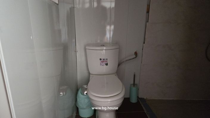 Image No.12-2 Bed House for sale