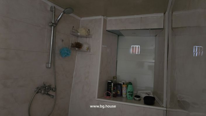 Image No.13-2 Bed House for sale