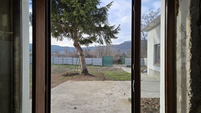 Image No.19-2 Bed House for sale