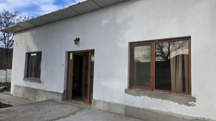 Image No.20-2 Bed House for sale
