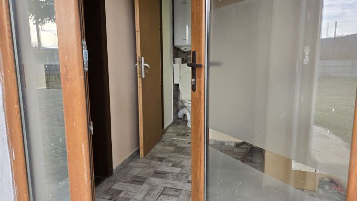 Image No.24-2 Bed House for sale