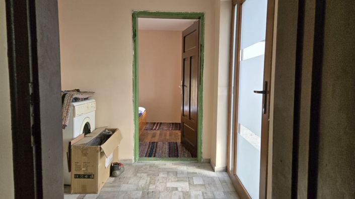 Image No.27-2 Bed House for sale