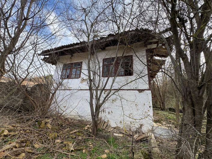 Image No.9-3 Bed House for sale