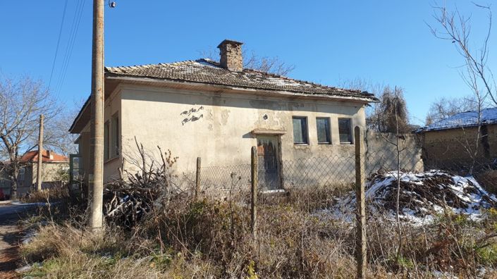 Image No.5-Maison de 2 chambres à vendre à Targovishte
