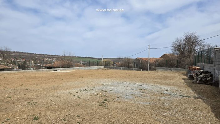 Image No.24-2 Bed House for sale
