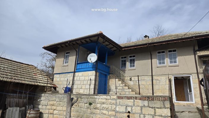Image No.14-3 Bed House for sale