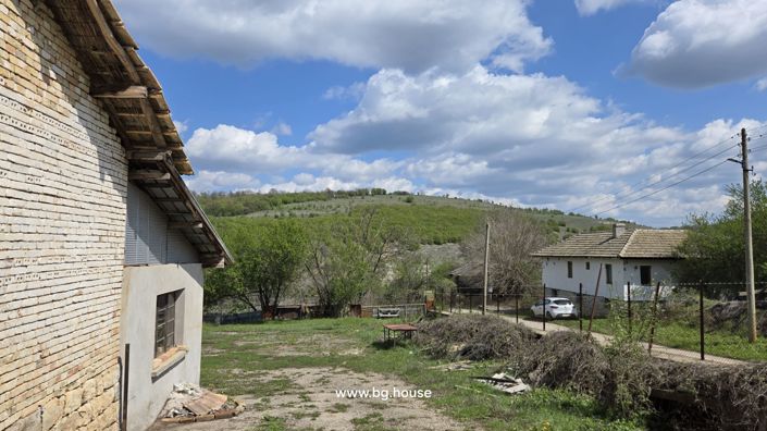 Image No.22-3 Bed Farmhouse for sale