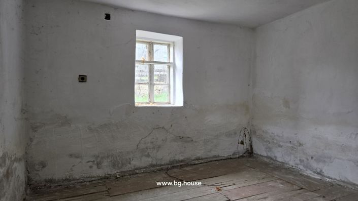 Image No.14-3 Bed House for sale