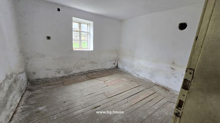 Image No.24-3 Bed House for sale