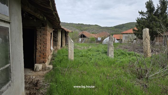 Image No.25-3 Bed House for sale