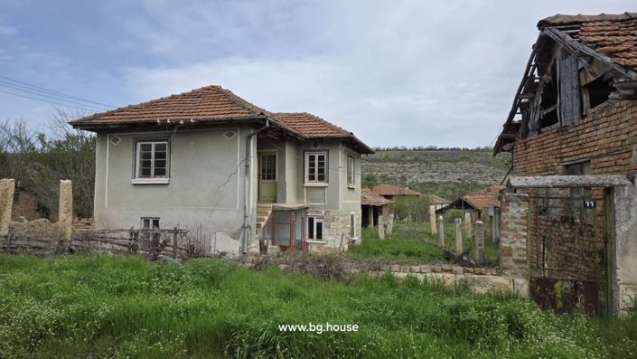 Image No.5-3 Bed House for sale