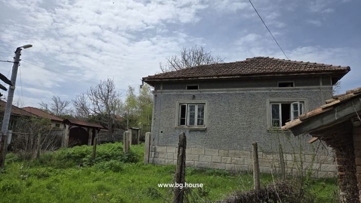 Image No.16-2 Bed House for sale