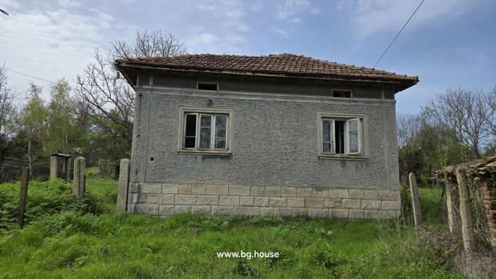 Image No.18-2 Bed House for sale