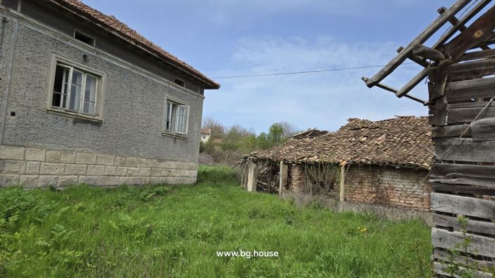 Image No.21-2 Bed House for sale