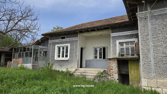 Image No.24-2 Bed House for sale
