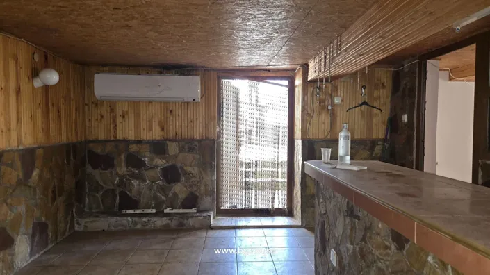 Image No.17-4 Bed House for sale