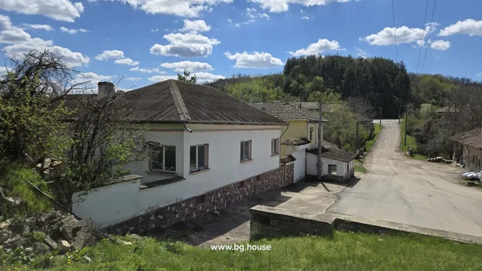 Image No.4-4 Bed House for sale