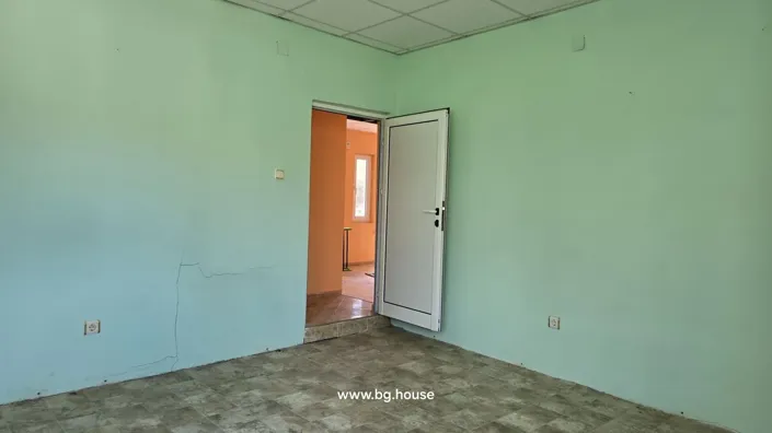 Image No.31-4 Bed House for sale
