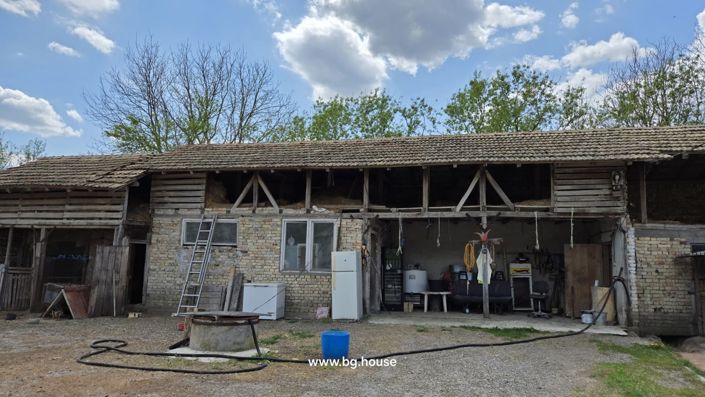 Image No.26-1 Bed Farmhouse for sale