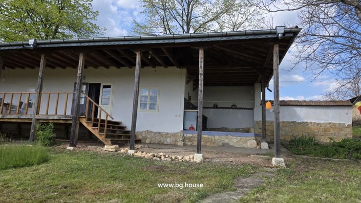 Image No.14-2 Bed House for sale