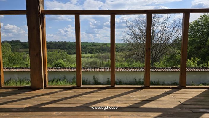 Image No.18-2 Bed House for sale
