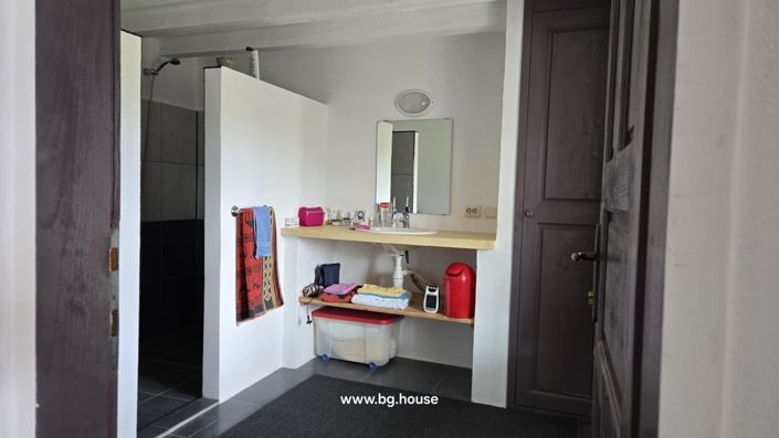 Image No.27-2 Bed House for sale