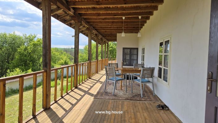 Image No.4-2 Bed House for sale