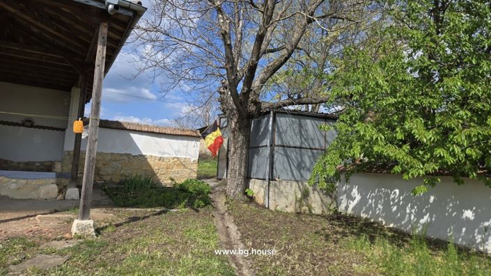 Image No.7-2 Bed House for sale