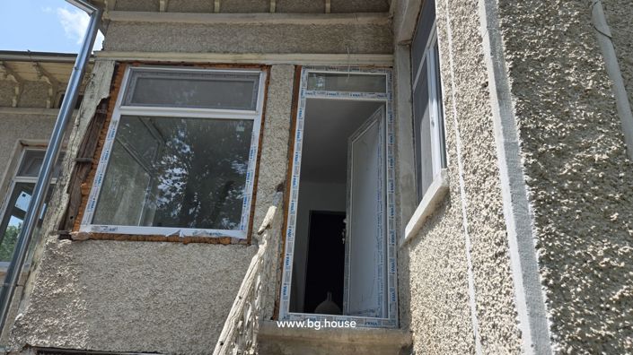 Image No.29-4 Bed House for sale
