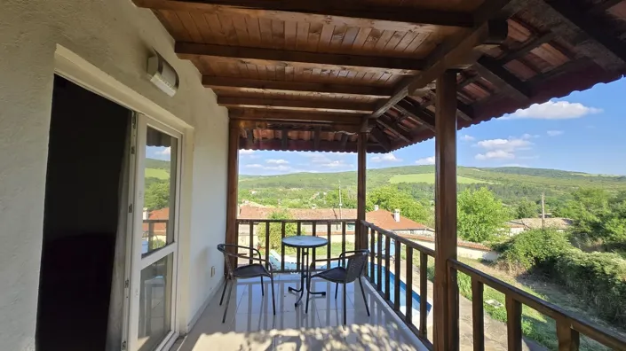Image No.19-4 Bed House for sale