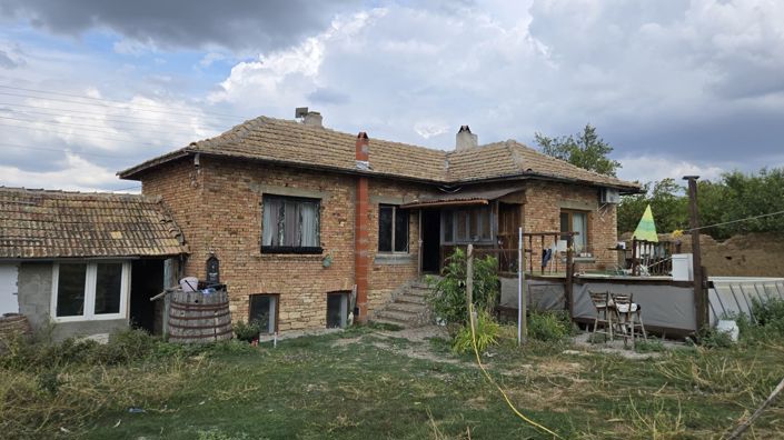 Image No.3-5 Bed House for sale