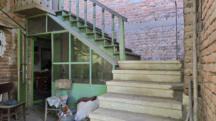 Image No.27-5 Bed House for sale
