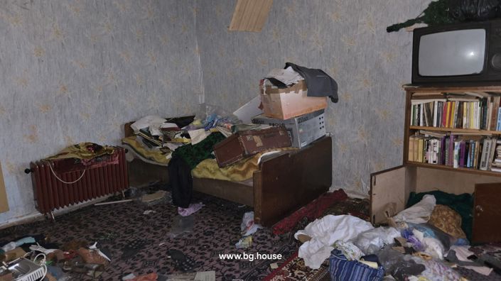 Image No.18-2 Bed House for sale